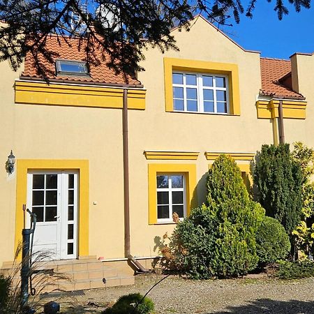 Holiday Home In Kolczewo With The Private Pool 220 Qm المظهر الخارجي الصورة