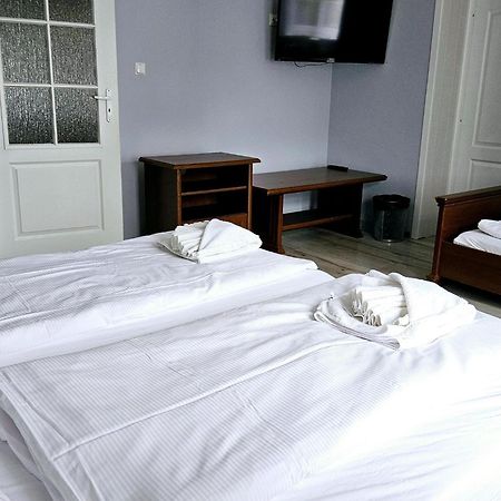 Holiday Home In Kolczewo With The Private Pool 220 Qm المظهر الخارجي الصورة