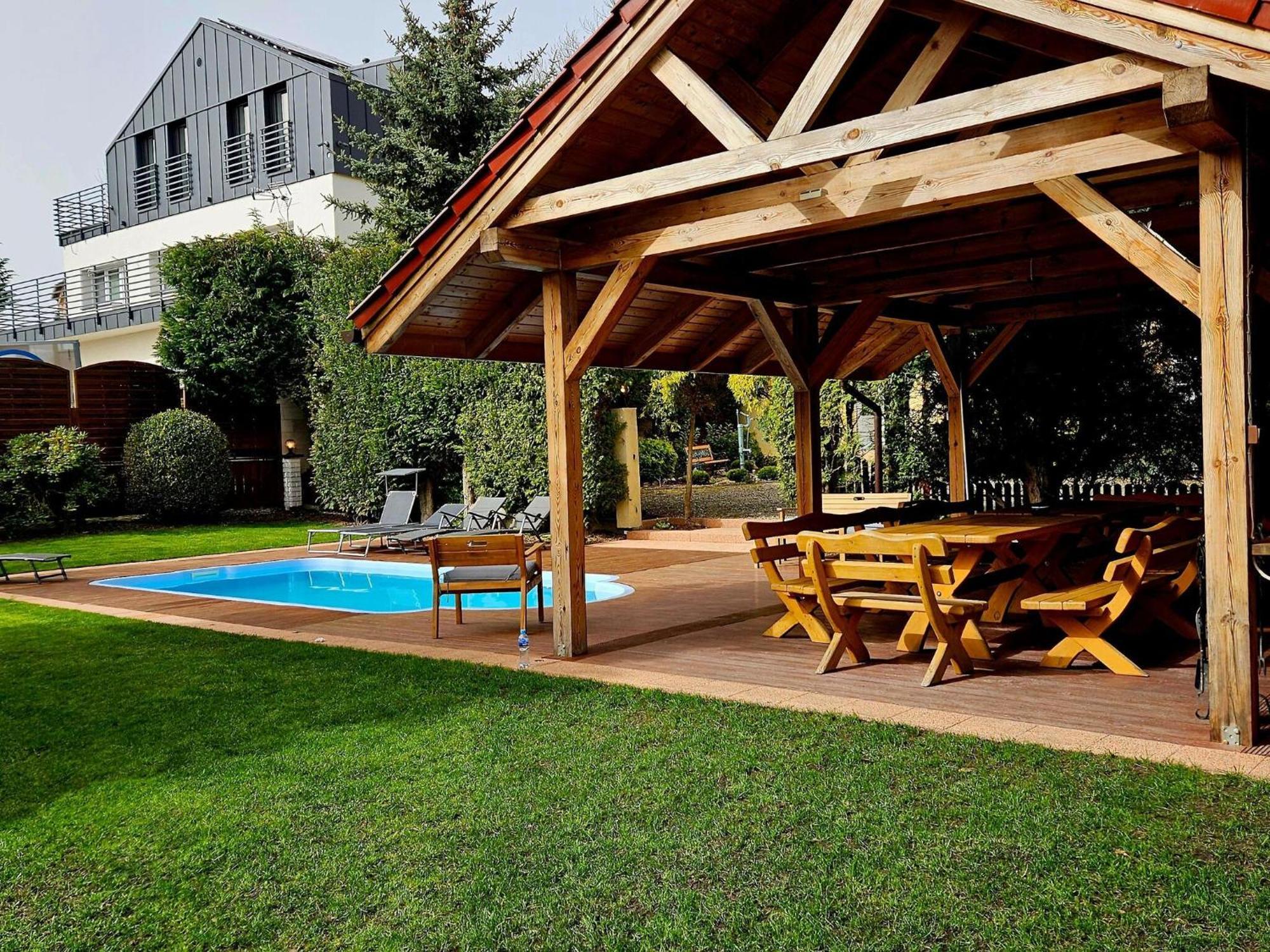 Holiday Home In Kolczewo With The Private Pool 220 Qm المظهر الخارجي الصورة